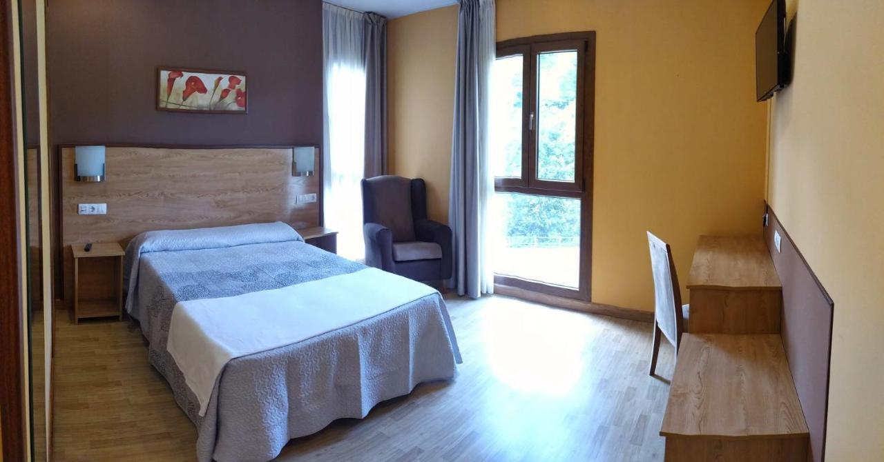 Hotel VIDA Santa Cristina Pola de Lena Esterno foto