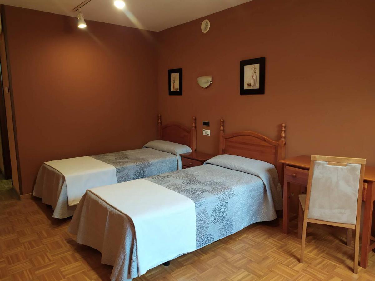 Hotel VIDA Santa Cristina Pola de Lena Esterno foto