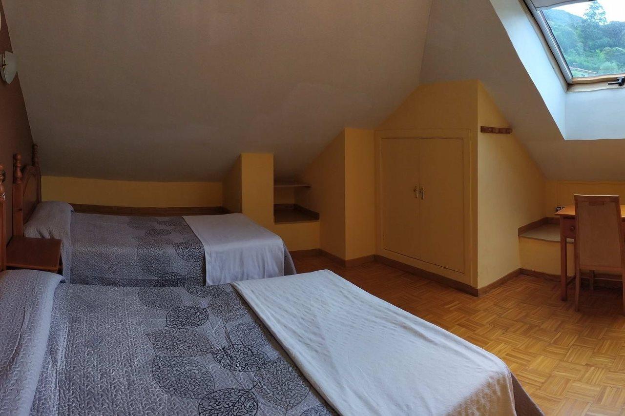 Hotel VIDA Santa Cristina Pola de Lena Esterno foto